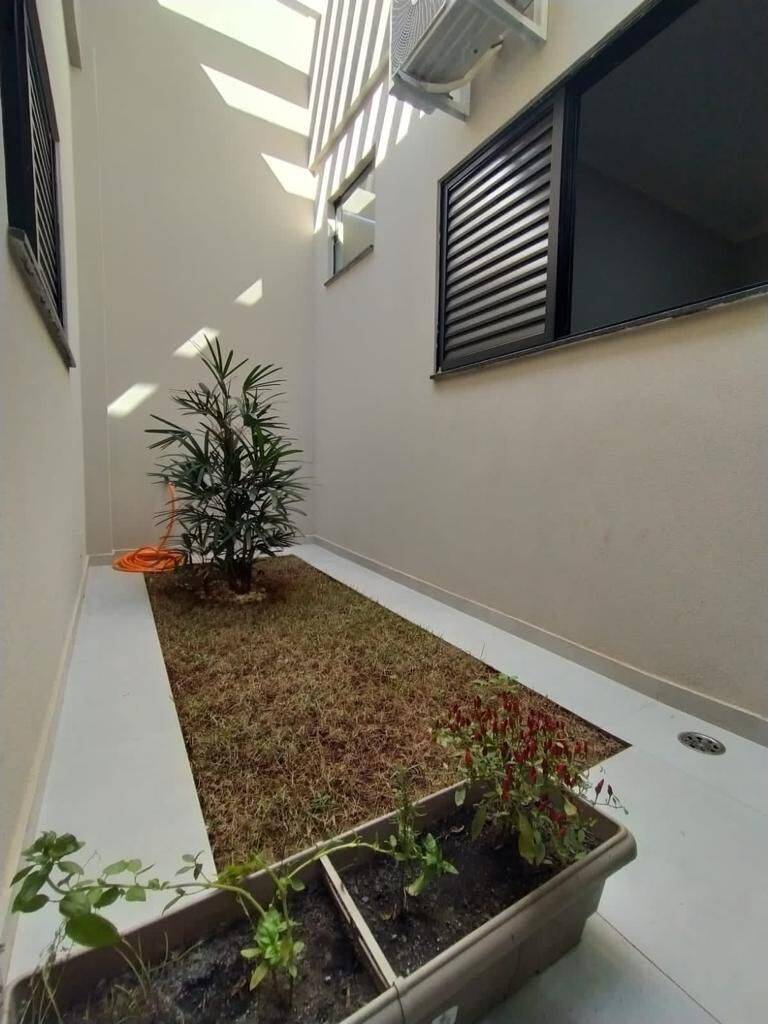 Casa à venda com 3 quartos, 140m² - Foto 3