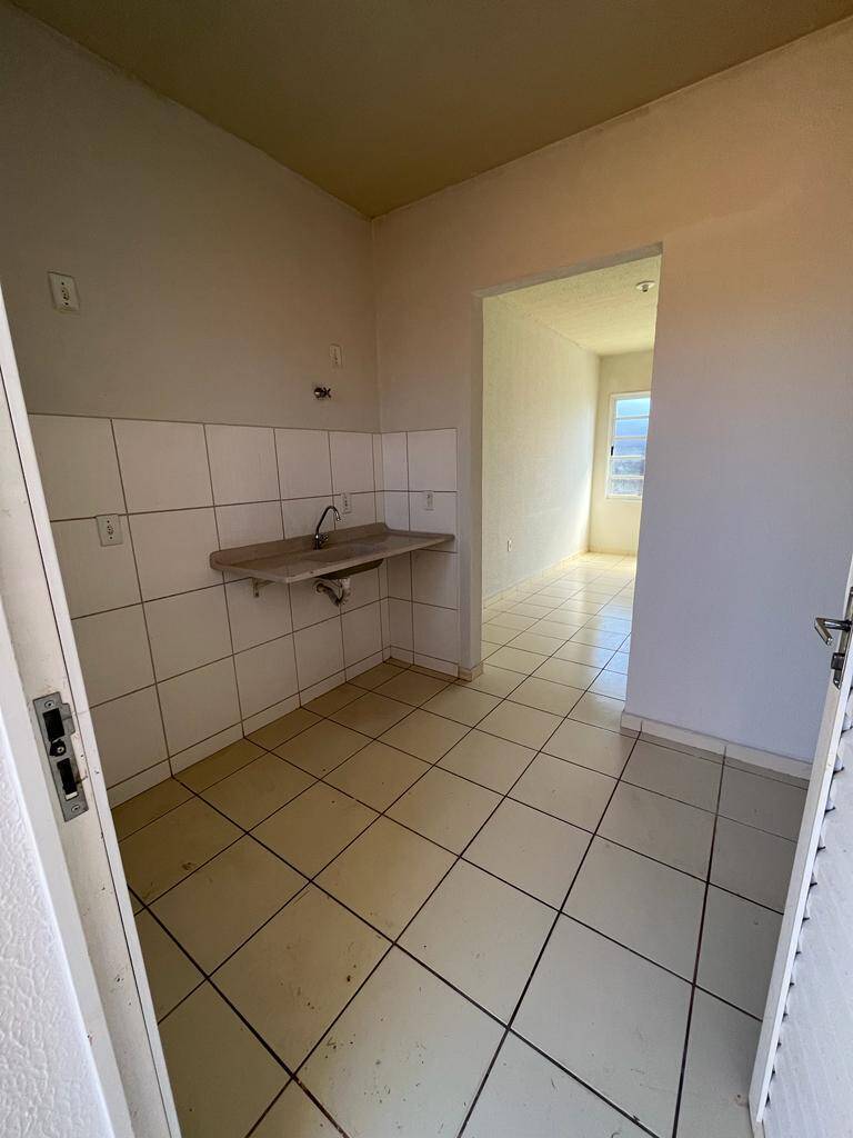 Casa à venda com 2 quartos, 55m² - Foto 6