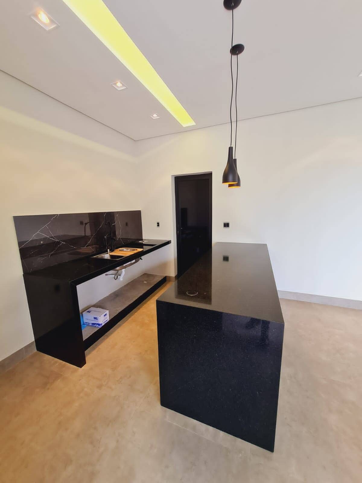 Casa à venda com 3 quartos, 144m² - Foto 5