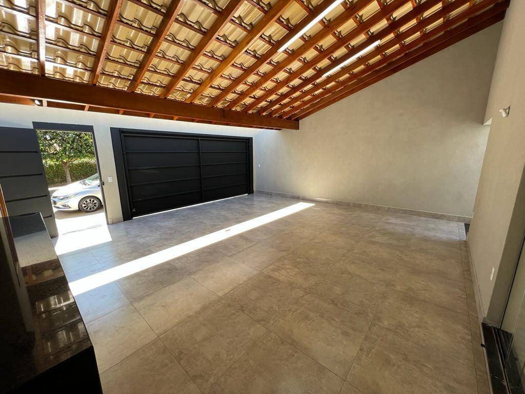 Casa à venda com 3 quartos, 134m² - Foto 4