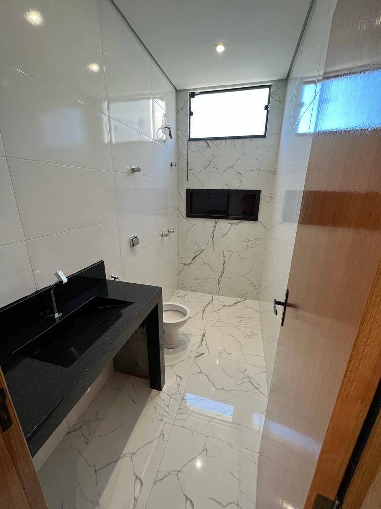 Casa à venda com 3 quartos, 134m² - Foto 16