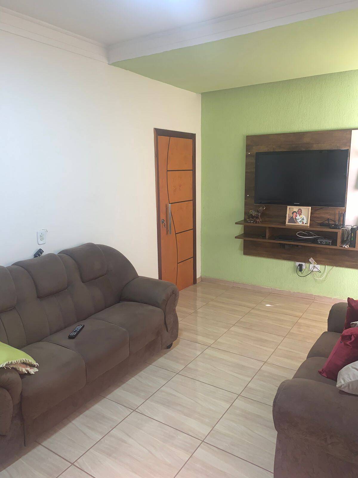 Casa à venda com 2 quartos, 300m² - Foto 11