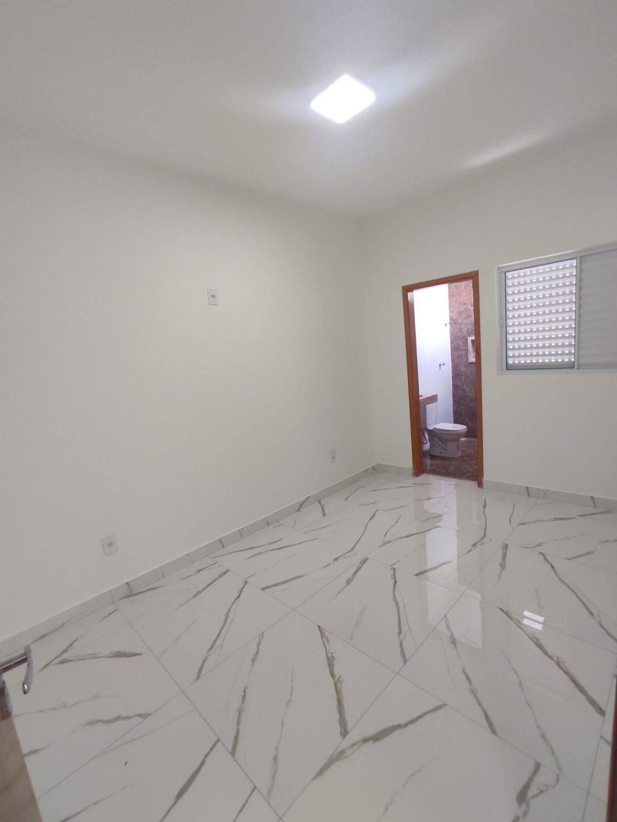 Casa à venda com 3 quartos, 160m² - Foto 11