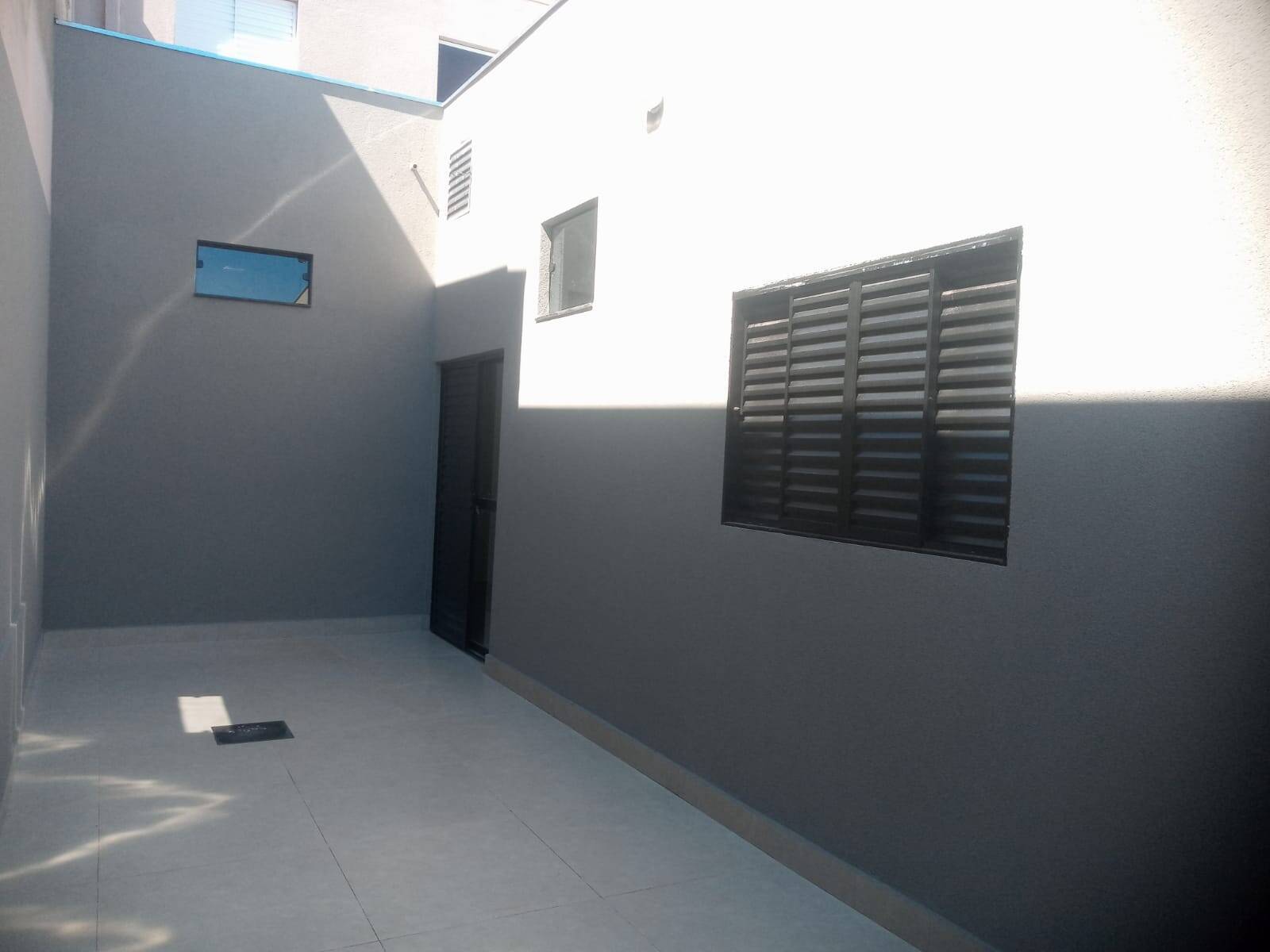 Casa à venda com 3 quartos, 87m² - Foto 3