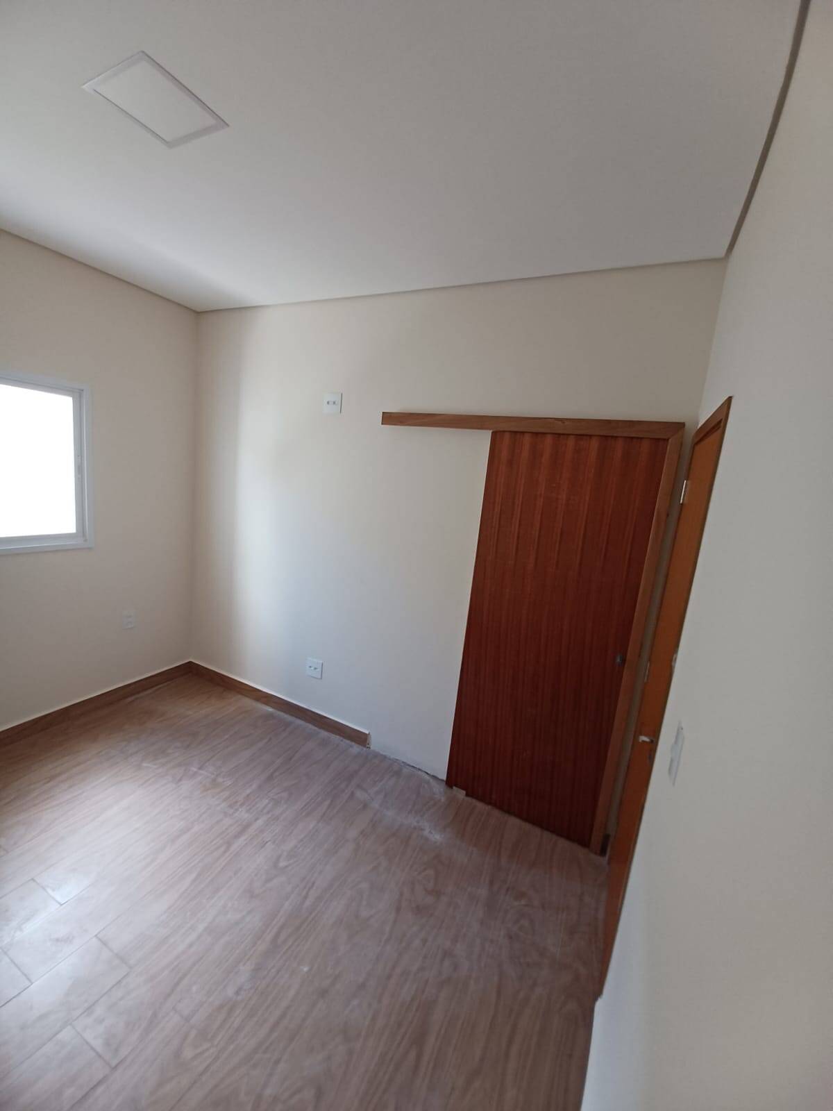 Apartamento à venda com 2 quartos, 68m² - Foto 10