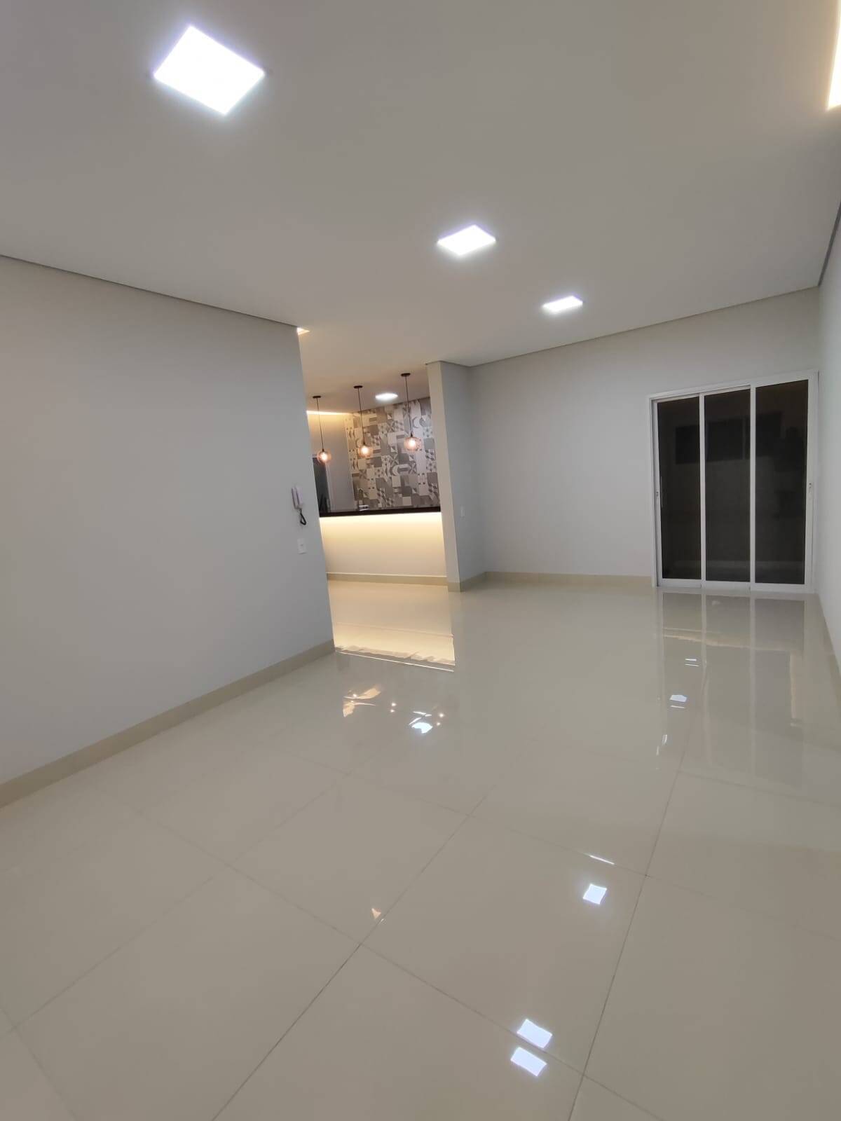 Casa à venda com 3 quartos, 157m² - Foto 4