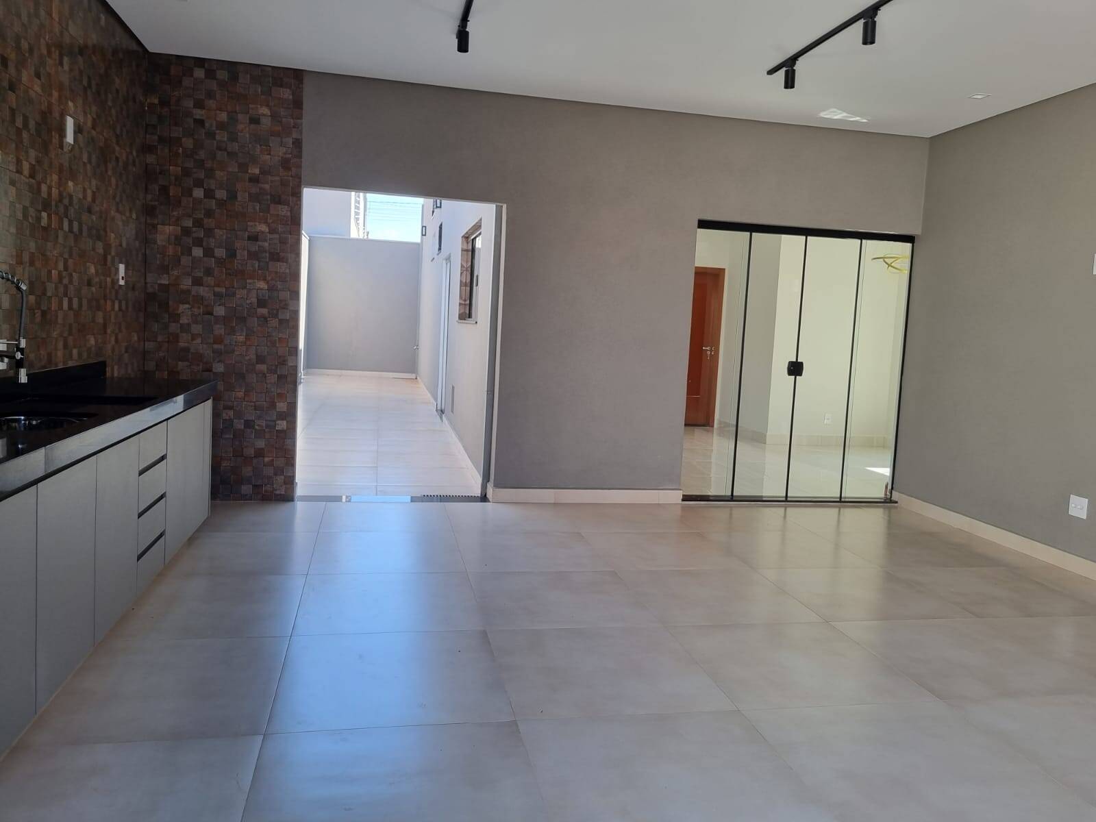 Casa à venda com 3 quartos - Foto 4