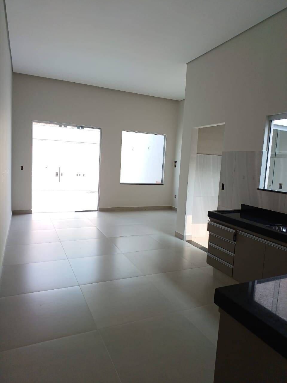 Casa à venda com 3 quartos, 125m² - Foto 3