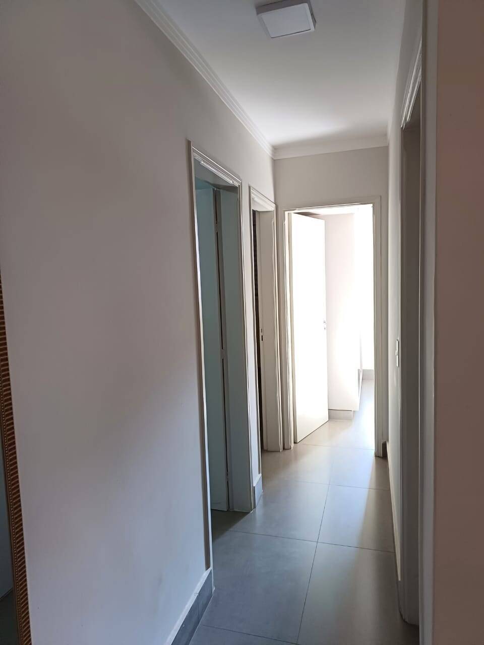 Apartamento à venda com 3 quartos - Foto 6