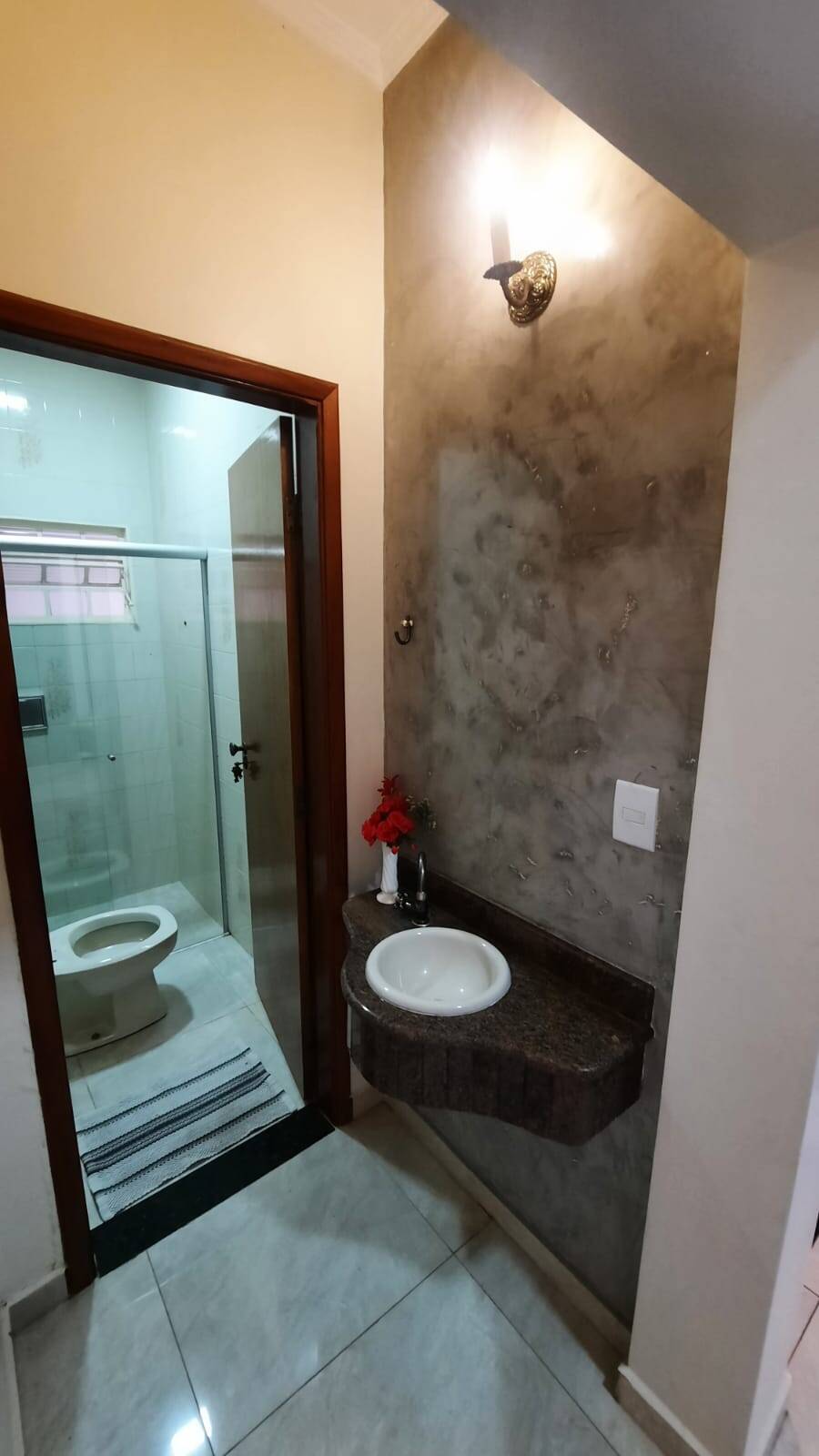 Casa à venda com 3 quartos, 250m² - Foto 9