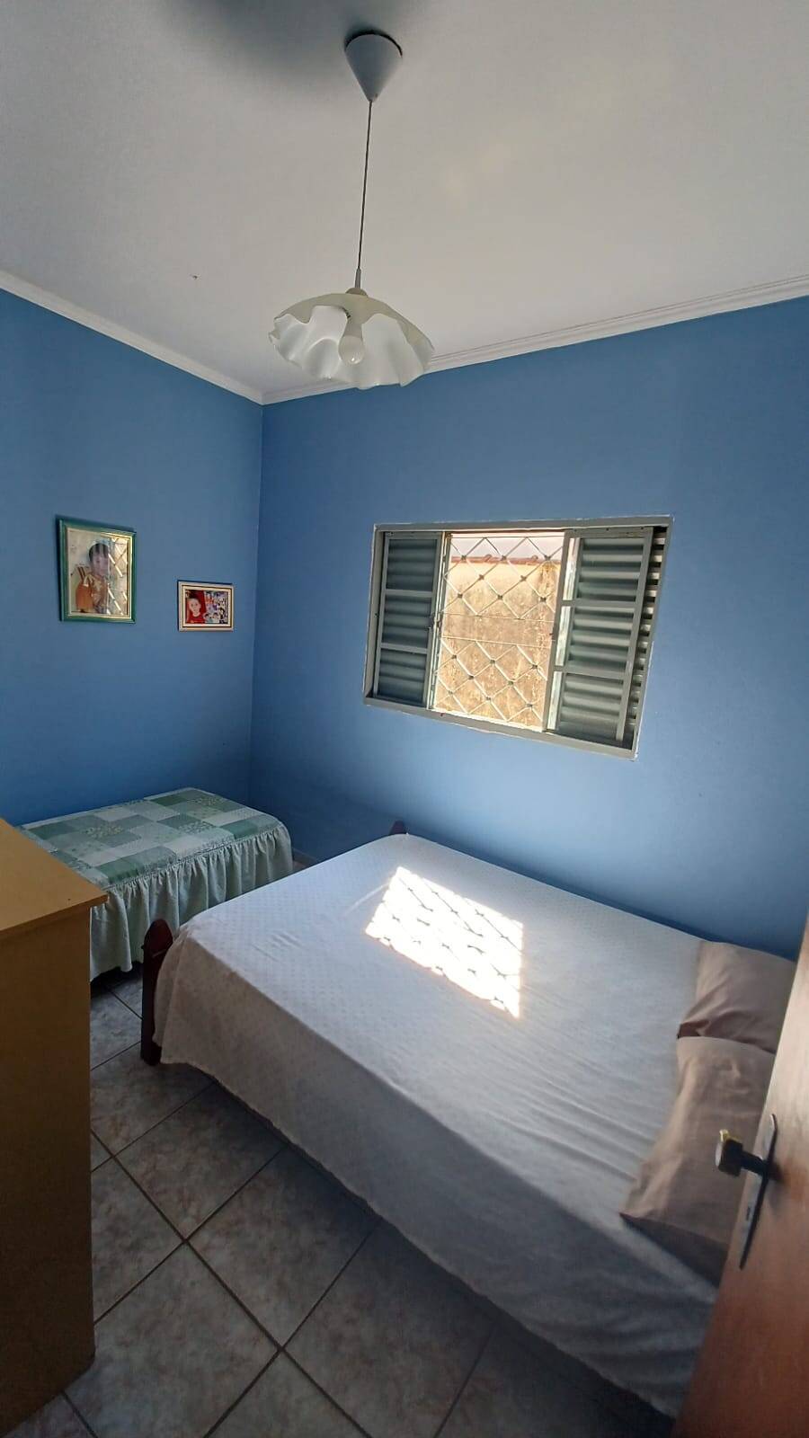 Casa à venda com 3 quartos, 200m² - Foto 3