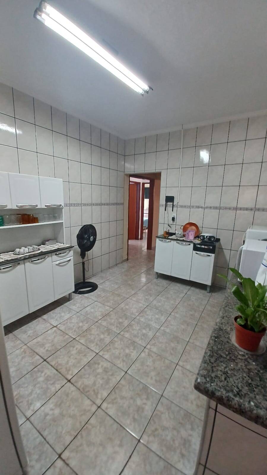 Casa à venda com 3 quartos, 200m² - Foto 6