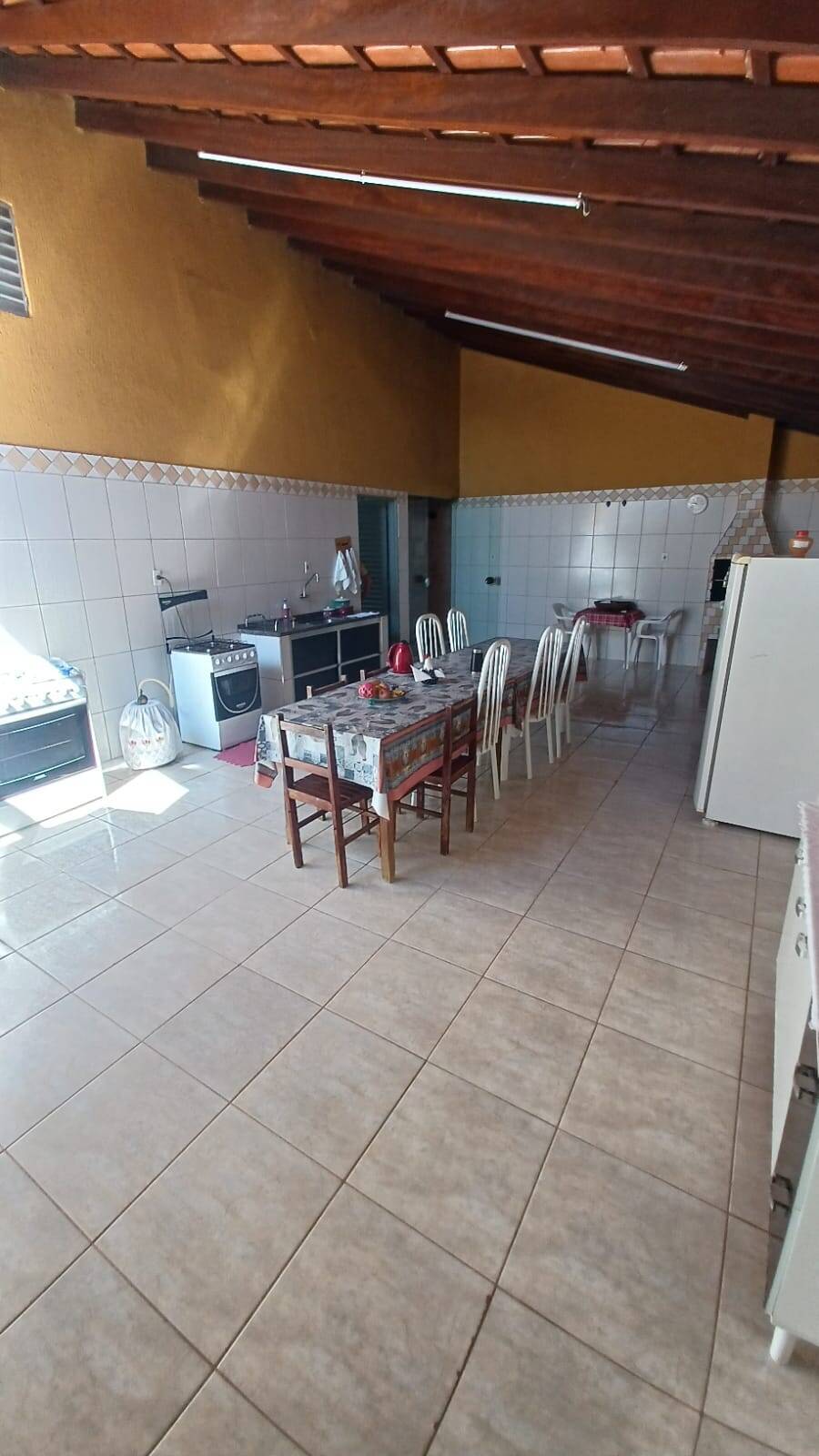 Casa à venda com 3 quartos, 200m² - Foto 7