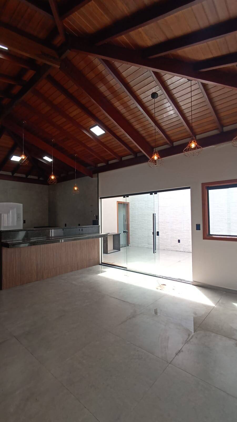 Casa à venda com 3 quartos, 170m² - Foto 4