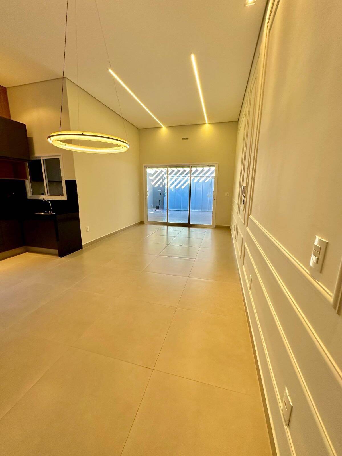 Casa à venda com 3 quartos, 110m² - Foto 13