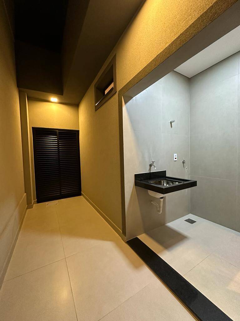 Casa à venda com 3 quartos, 142m² - Foto 3