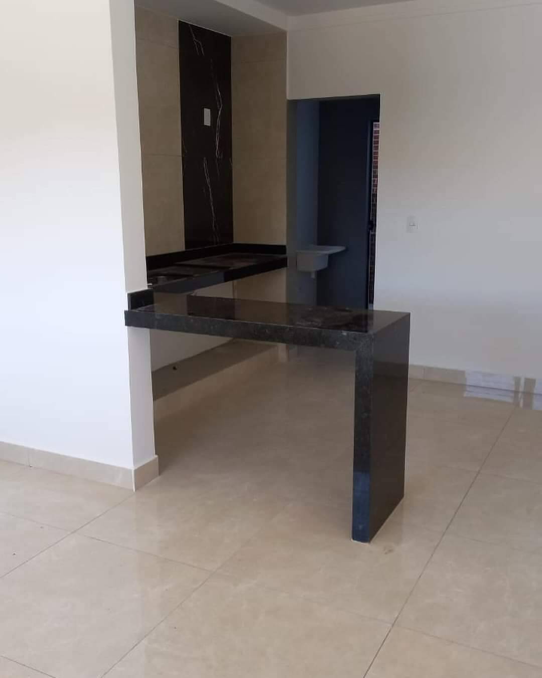 Apartamento à venda com 2 quartos, 68m² - Foto 1