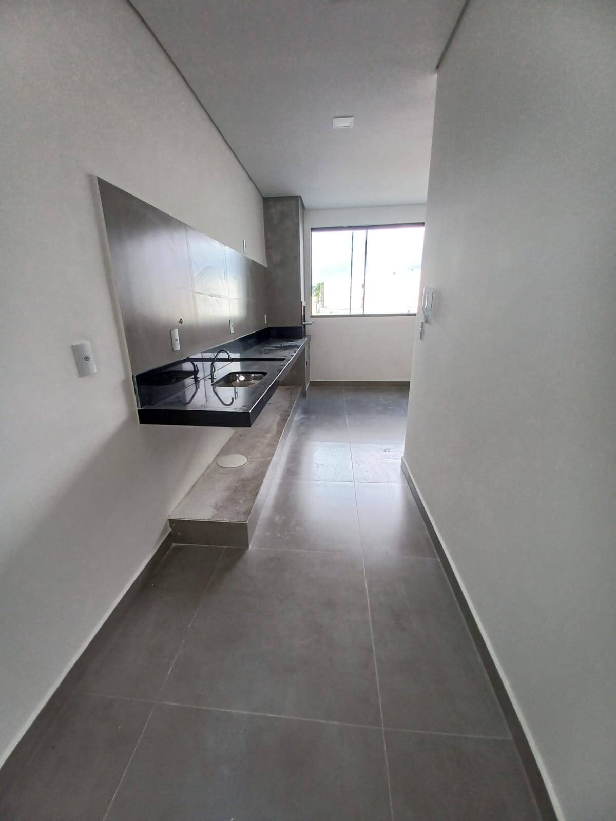 Apartamento à venda com 2 quartos, 70m² - Foto 5