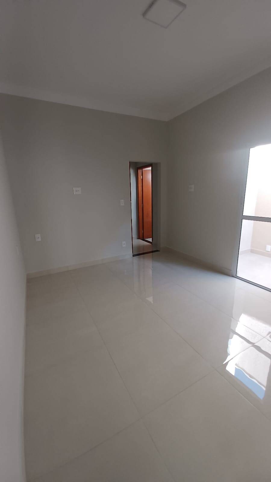 Casa à venda com 2 quartos, 70m² - Foto 8