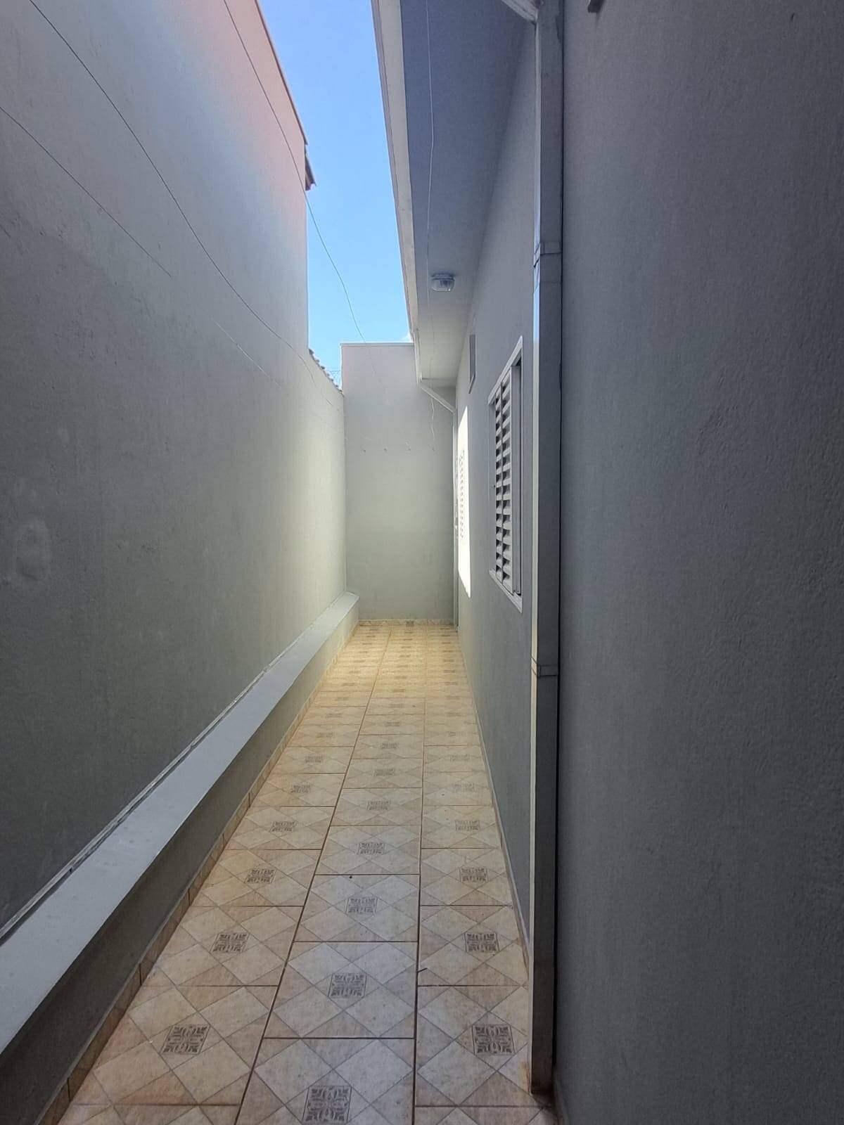 Casa à venda com 2 quartos, 65m² - Foto 6