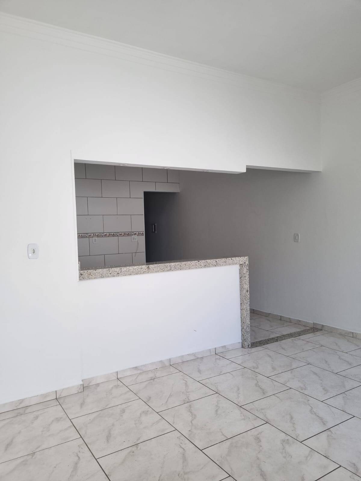 Casa à venda com 2 quartos, 65m² - Foto 9