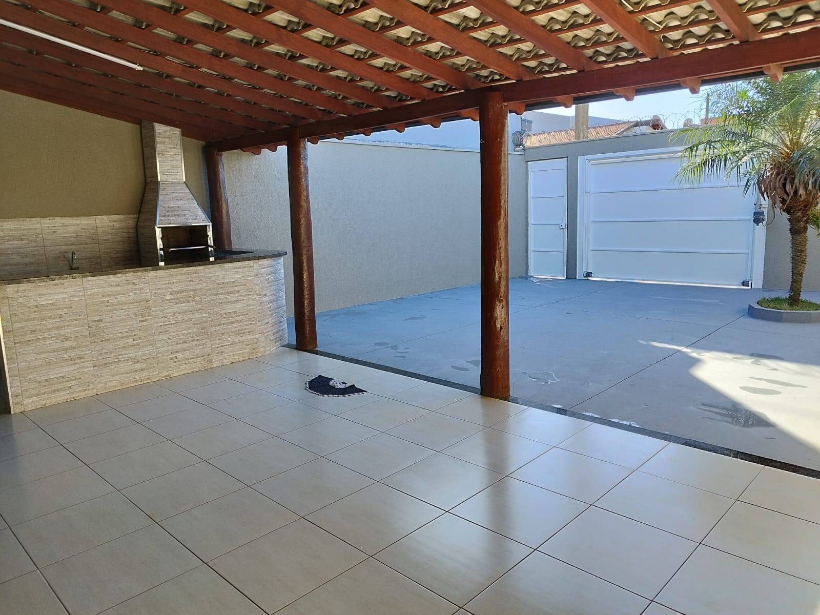 Casa à venda com 2 quartos, 100m² - Foto 4