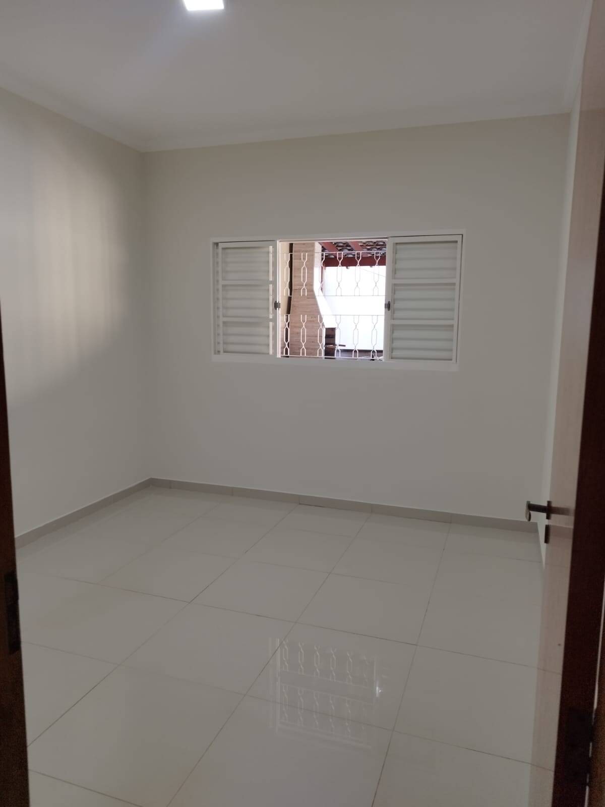 Casa à venda com 2 quartos, 100m² - Foto 10