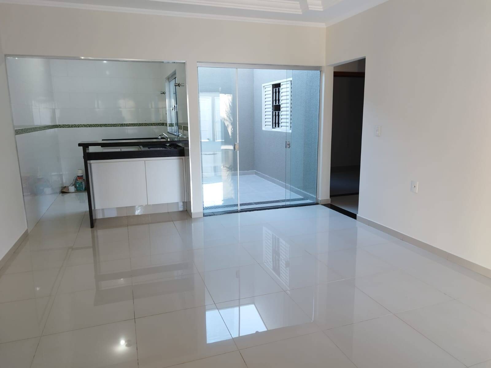 Casa à venda com 2 quartos, 100m² - Foto 8