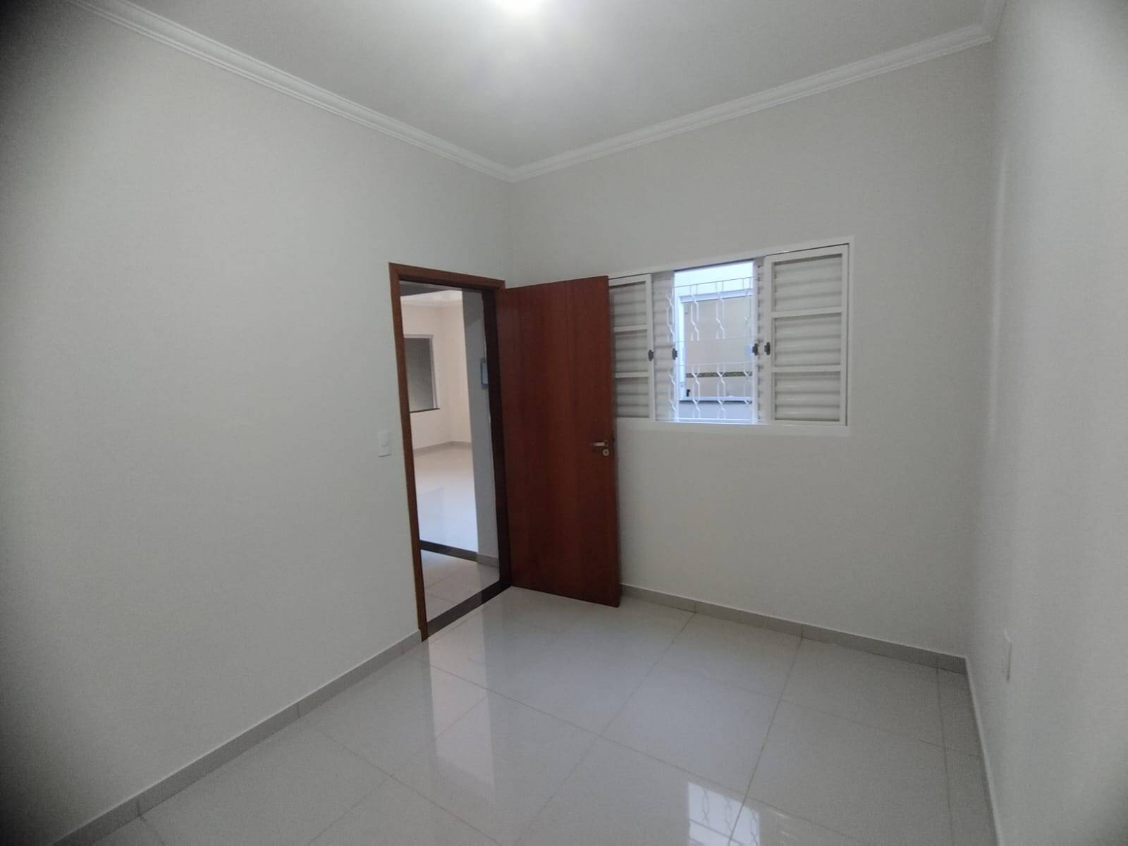 Casa à venda com 2 quartos, 100m² - Foto 9