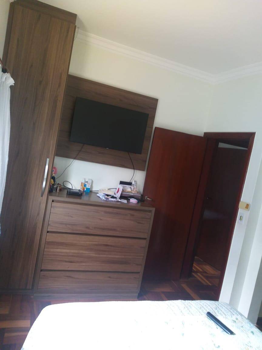 Casa à venda com 3 quartos, 185m² - Foto 6