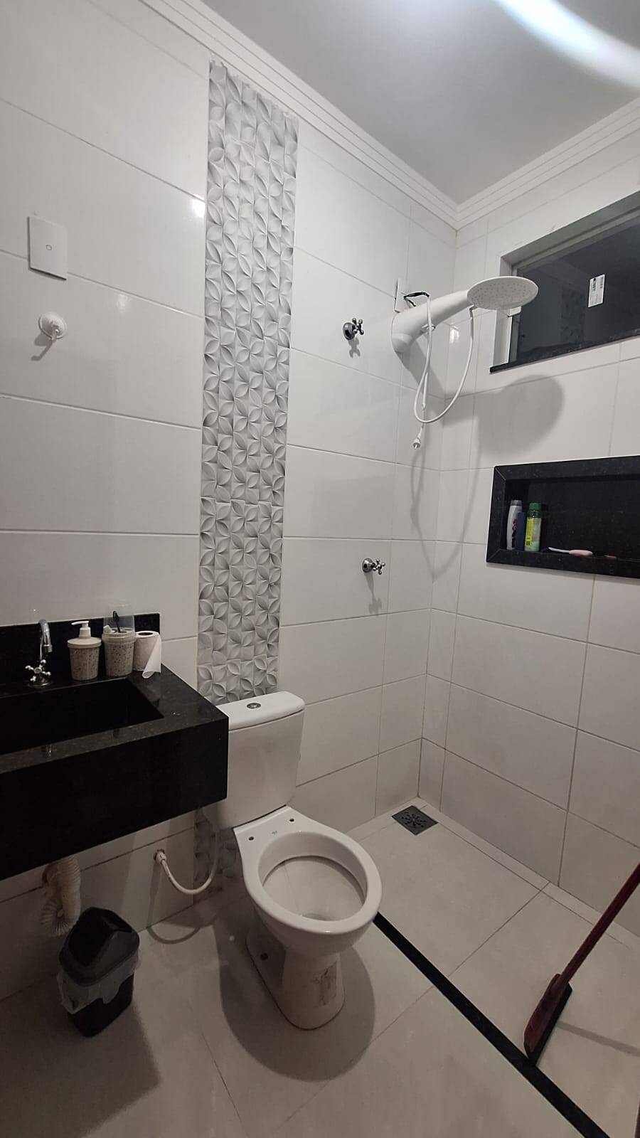 Apartamento à venda com 2 quartos, 78m² - Foto 2