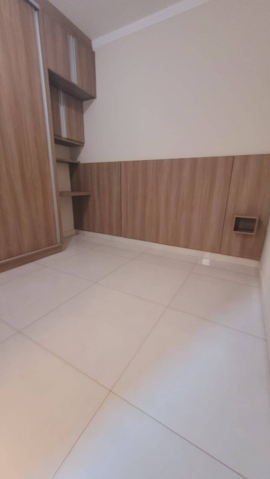 Apartamento à venda com 2 quartos, 160m² - Foto 2