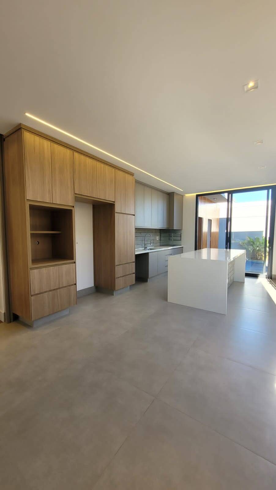 Casa de Condomínio à venda, 206m² - Foto 3