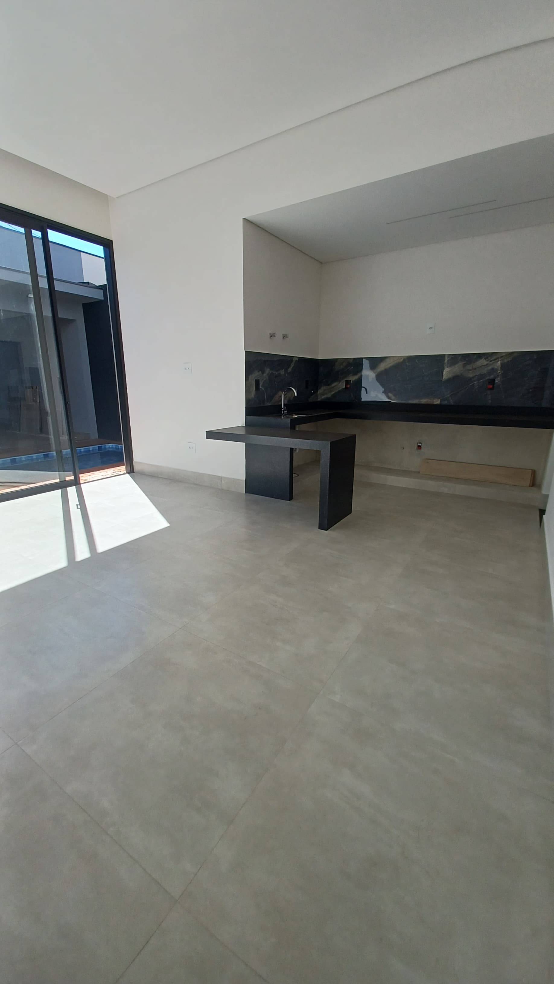 Casa à venda com 3 quartos, 124m² - Foto 13