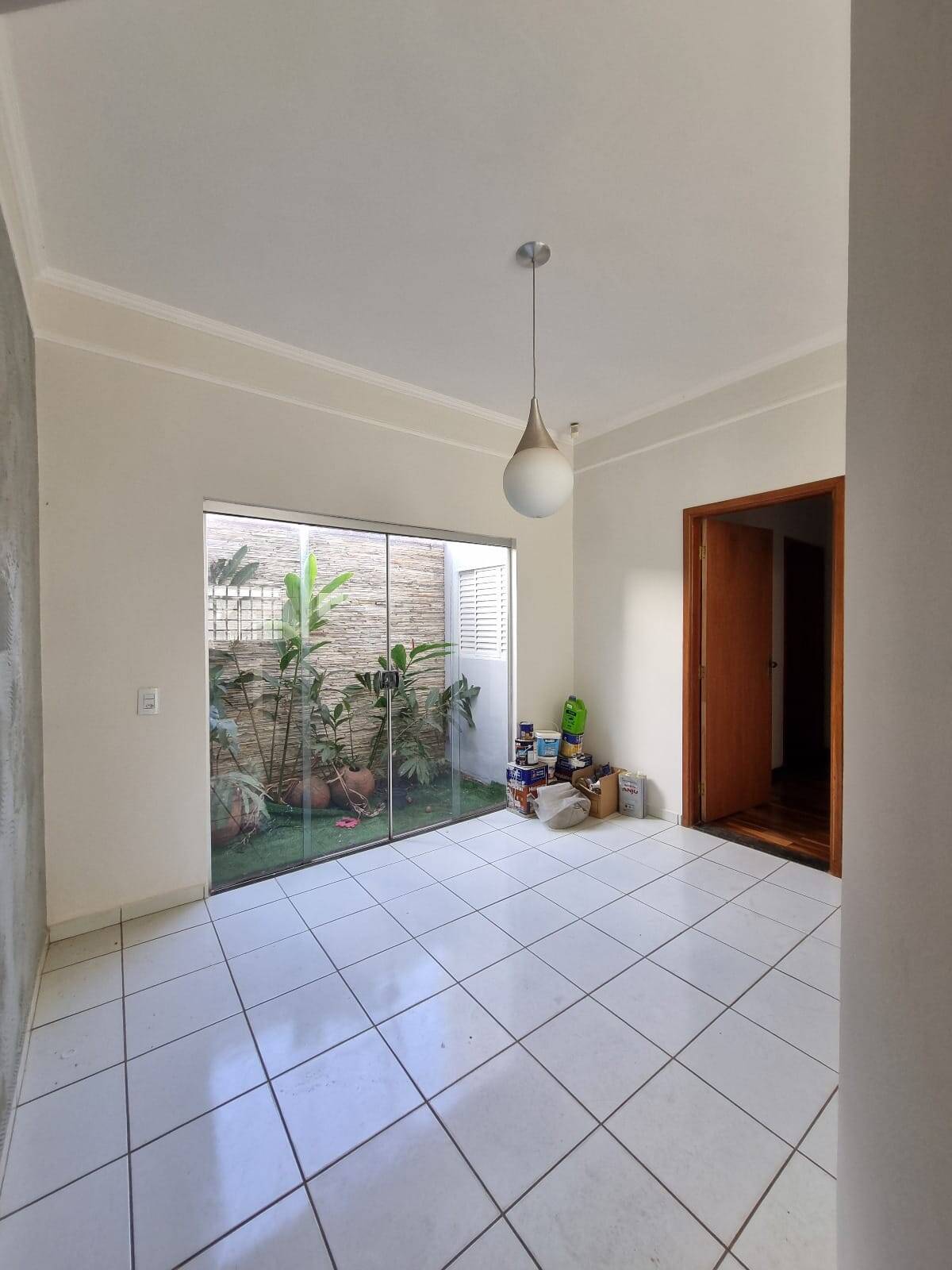 Casa à venda com 3 quartos, 200m² - Foto 4