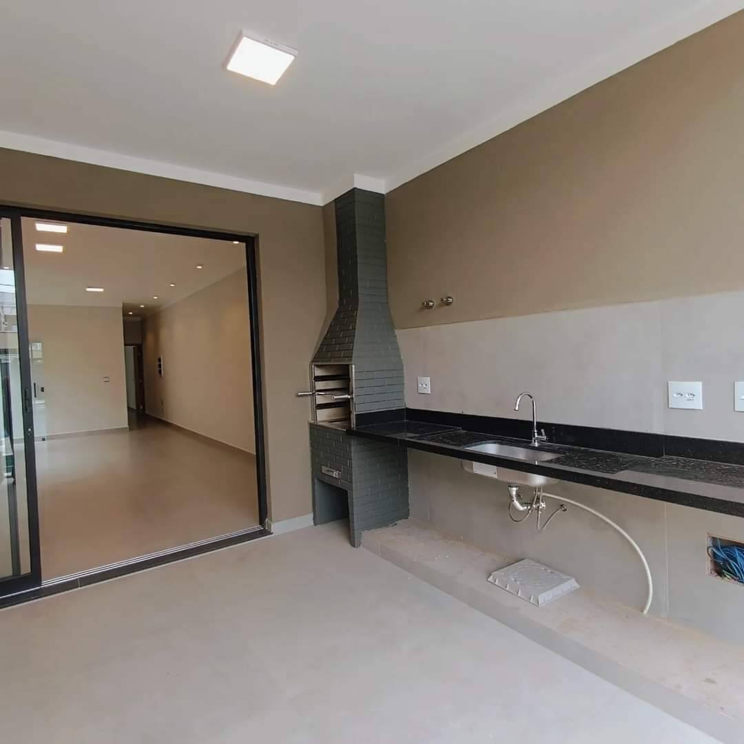 Casa à venda com 2 quartos, 89m² - Foto 4