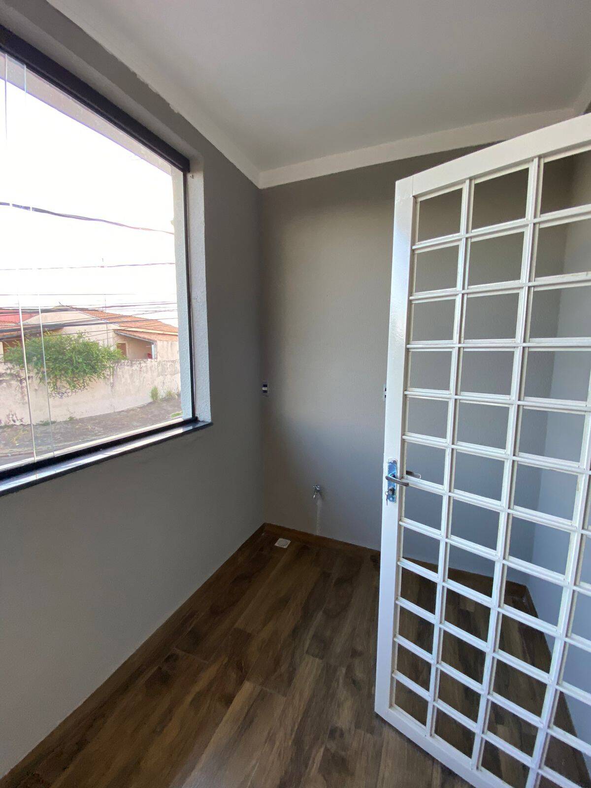 Casa à venda com 3 quartos, 100m² - Foto 17