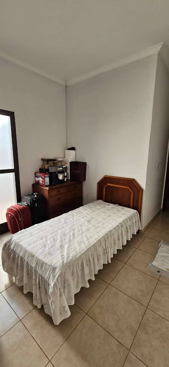 Casa à venda com 3 quartos, 125m² - Foto 8