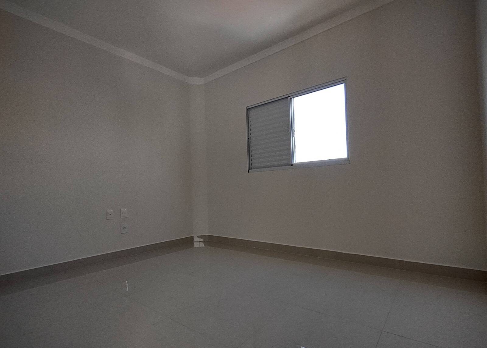 Apartamento à venda com 4 quartos, 181m² - Foto 3