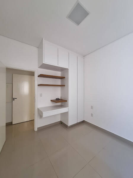 Casa à venda com 3 quartos, 184m² - Foto 5