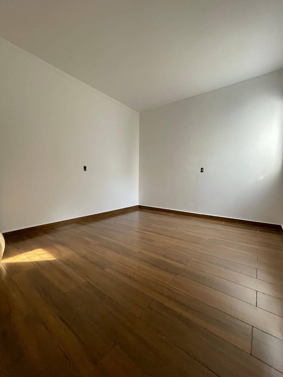 Casa à venda com 3 quartos, 130m² - Foto 11