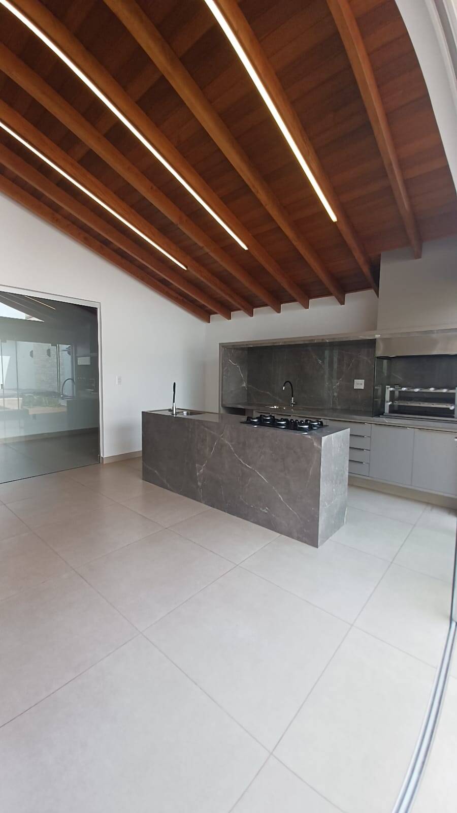 Casa à venda com 3 quartos, 268m² - Foto 19