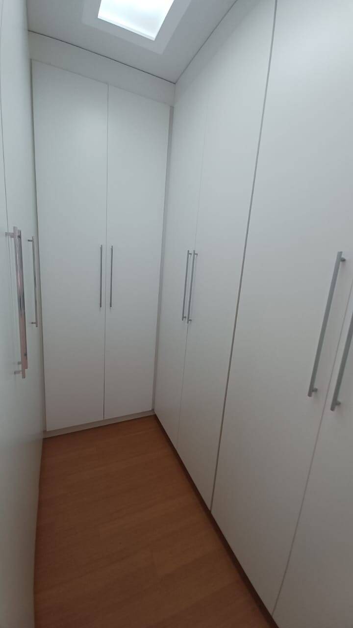 Casa à venda com 3 quartos, 268m² - Foto 25