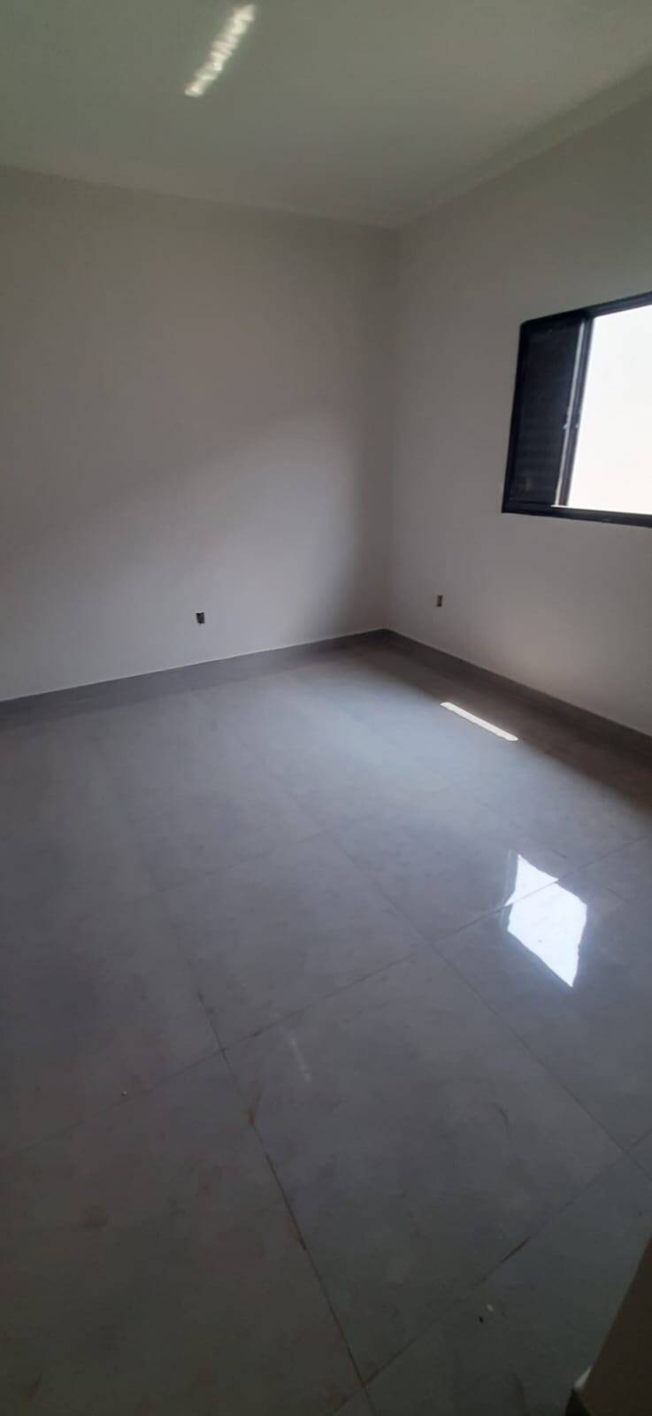 Casa à venda com 2 quartos, 91m² - Foto 2