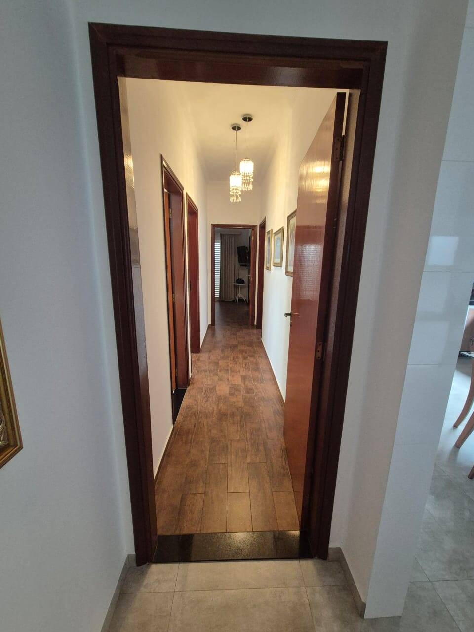 Casa à venda com 3 quartos, 201m² - Foto 6