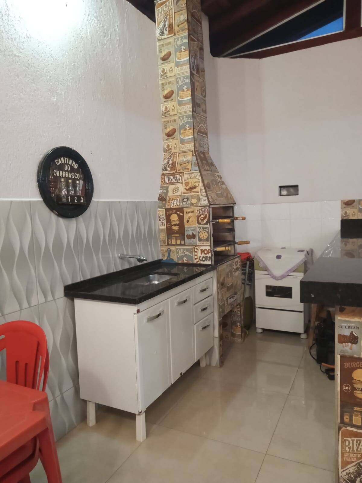 Casa à venda com 3 quartos, 200m² - Foto 10