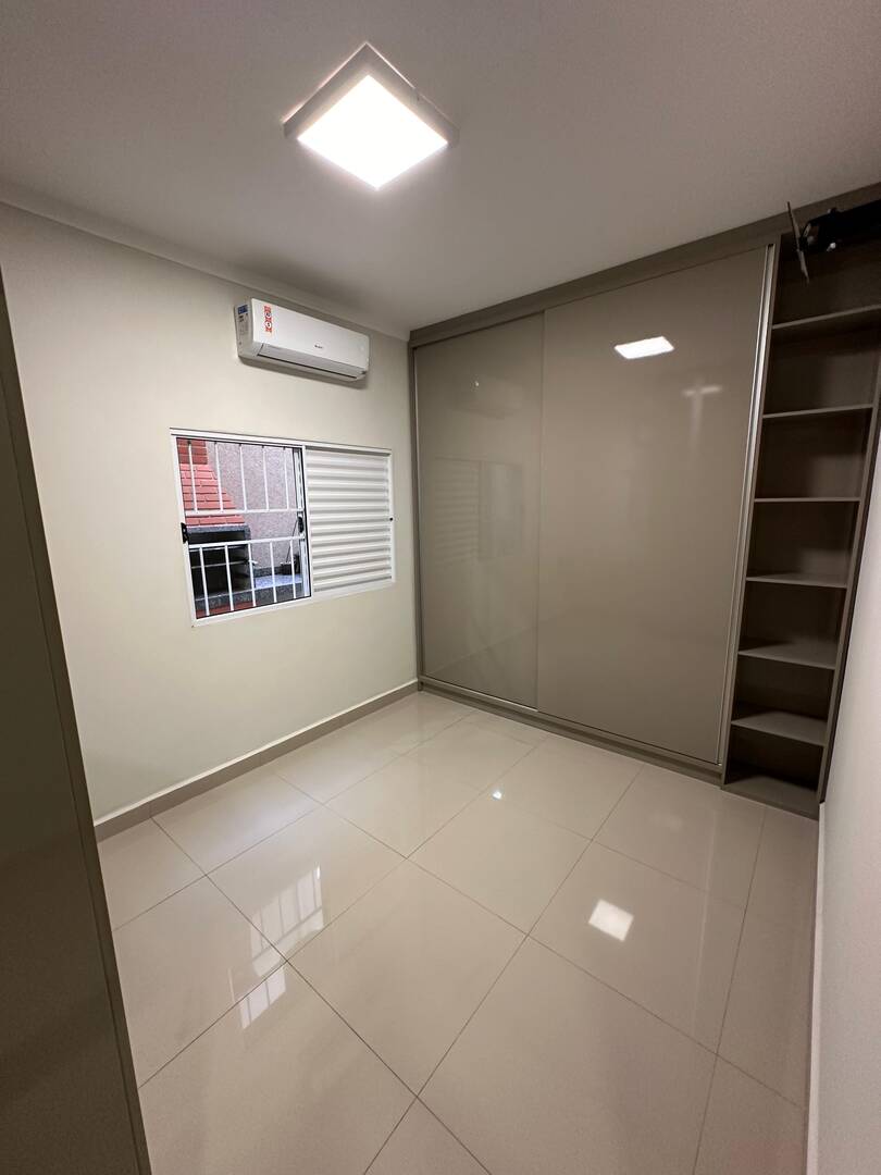 Apartamento à venda com 2 quartos, 86m² - Foto 3