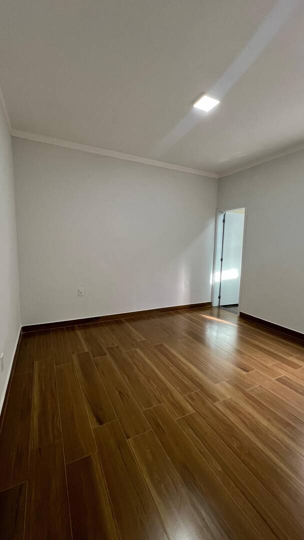 Apartamento à venda com 3 quartos, 86m² - Foto 8