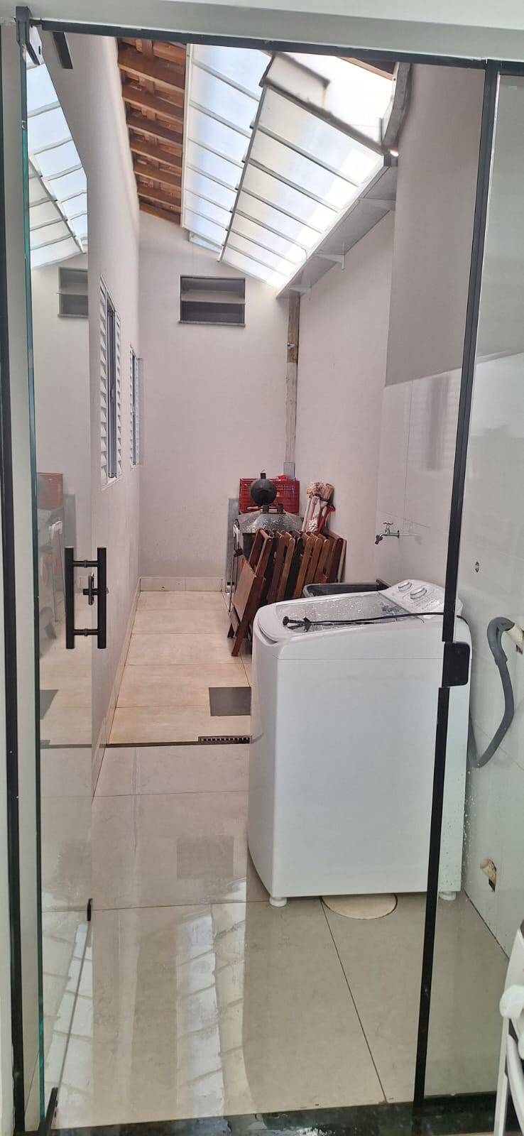 Casa à venda com 2 quartos, 100m² - Foto 9