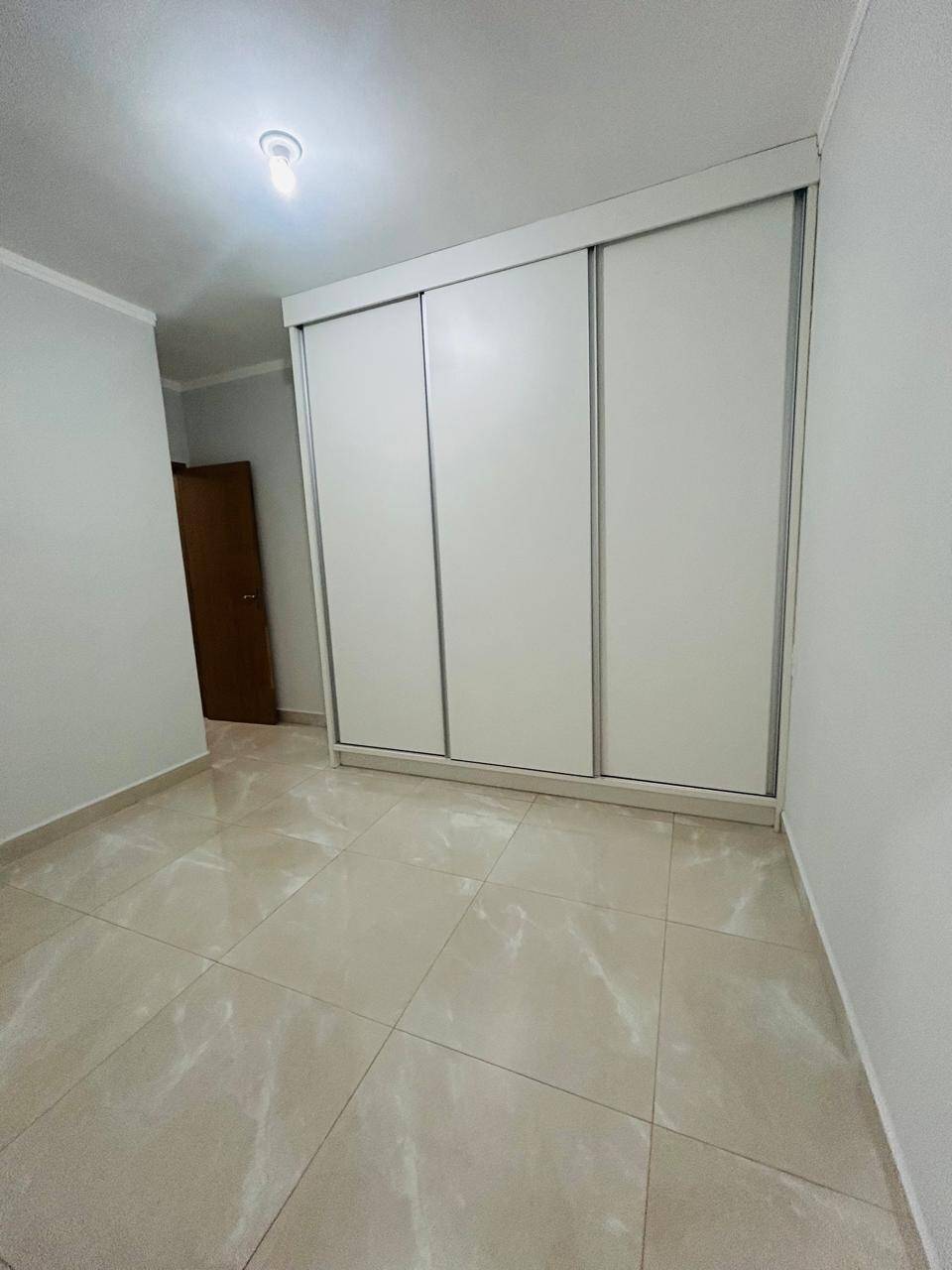 Apartamento à venda com 2 quartos, 67m² - Foto 6